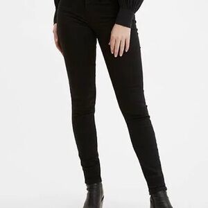 Levi’s 710 Black Super Skinny for jeans
